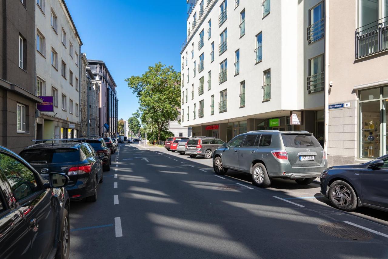 Central Rosi Art Deco Apartment With Parking Tallin Zewnętrze zdjęcie